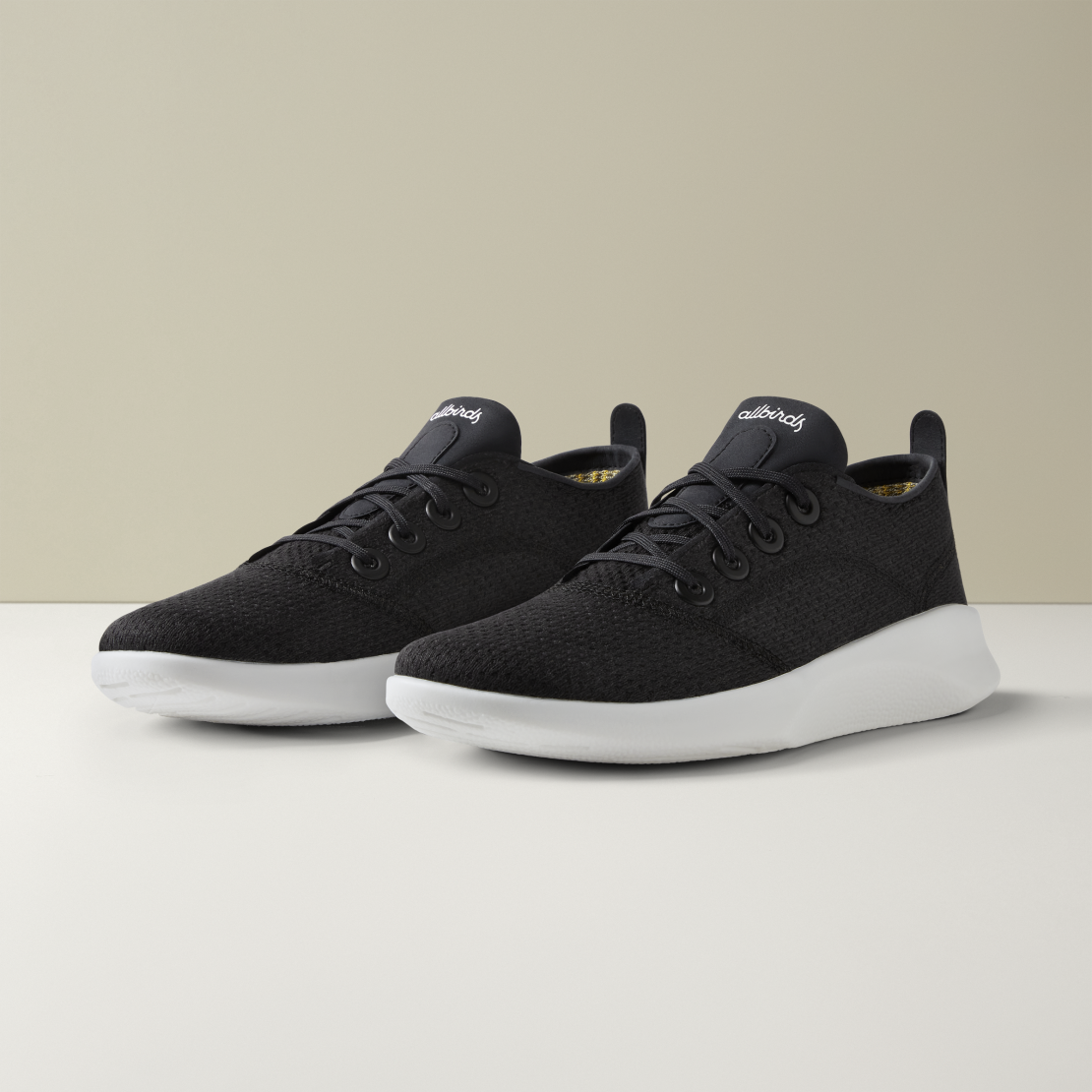 Men's SuperLight Tree Runners - Natural Black/Dark Grey (Blizzard Sole)