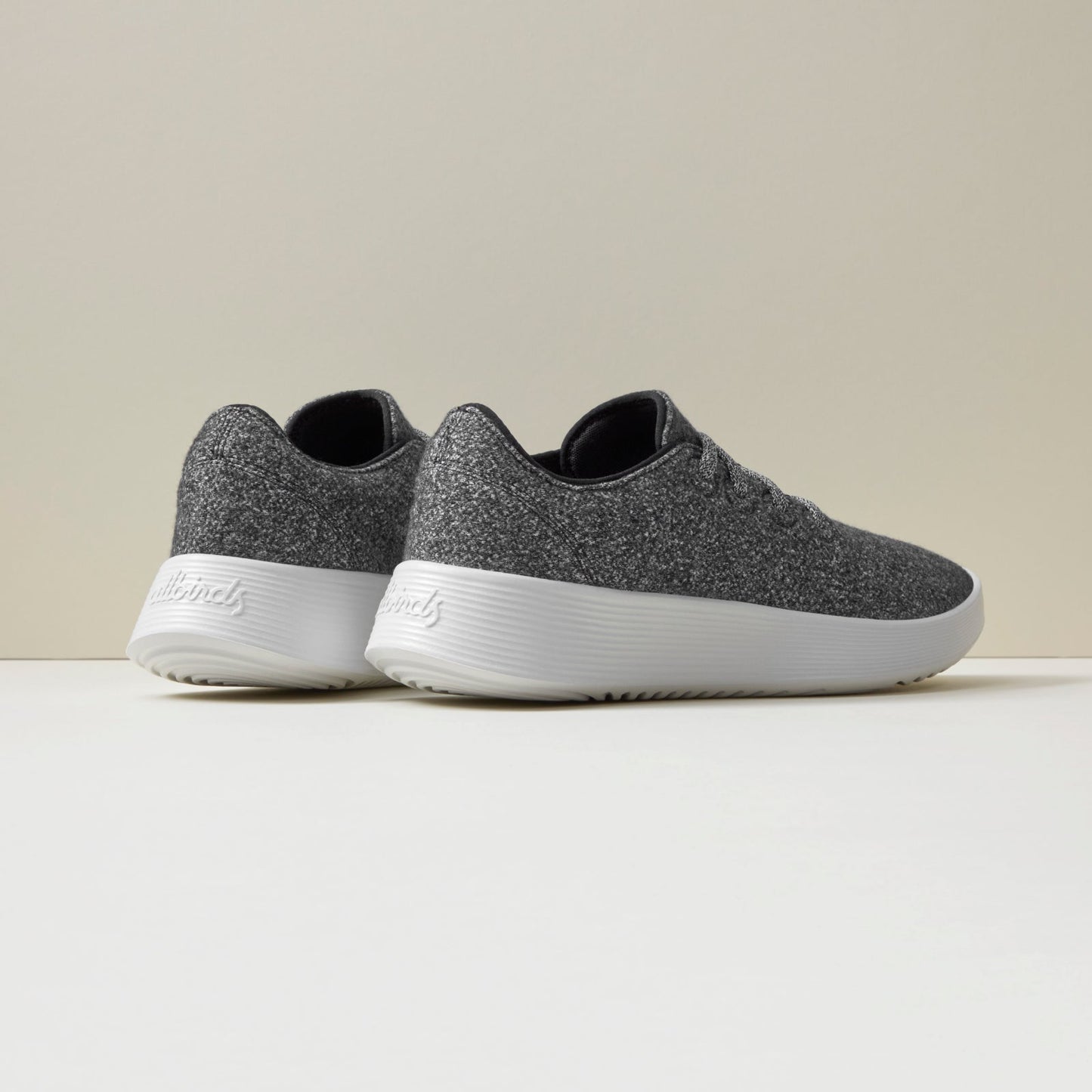 Men's Wool Runner 2 - Dark Grey (Light Grey Sole)